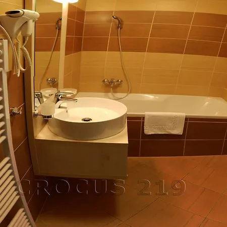 - Crocus 219 Apartment